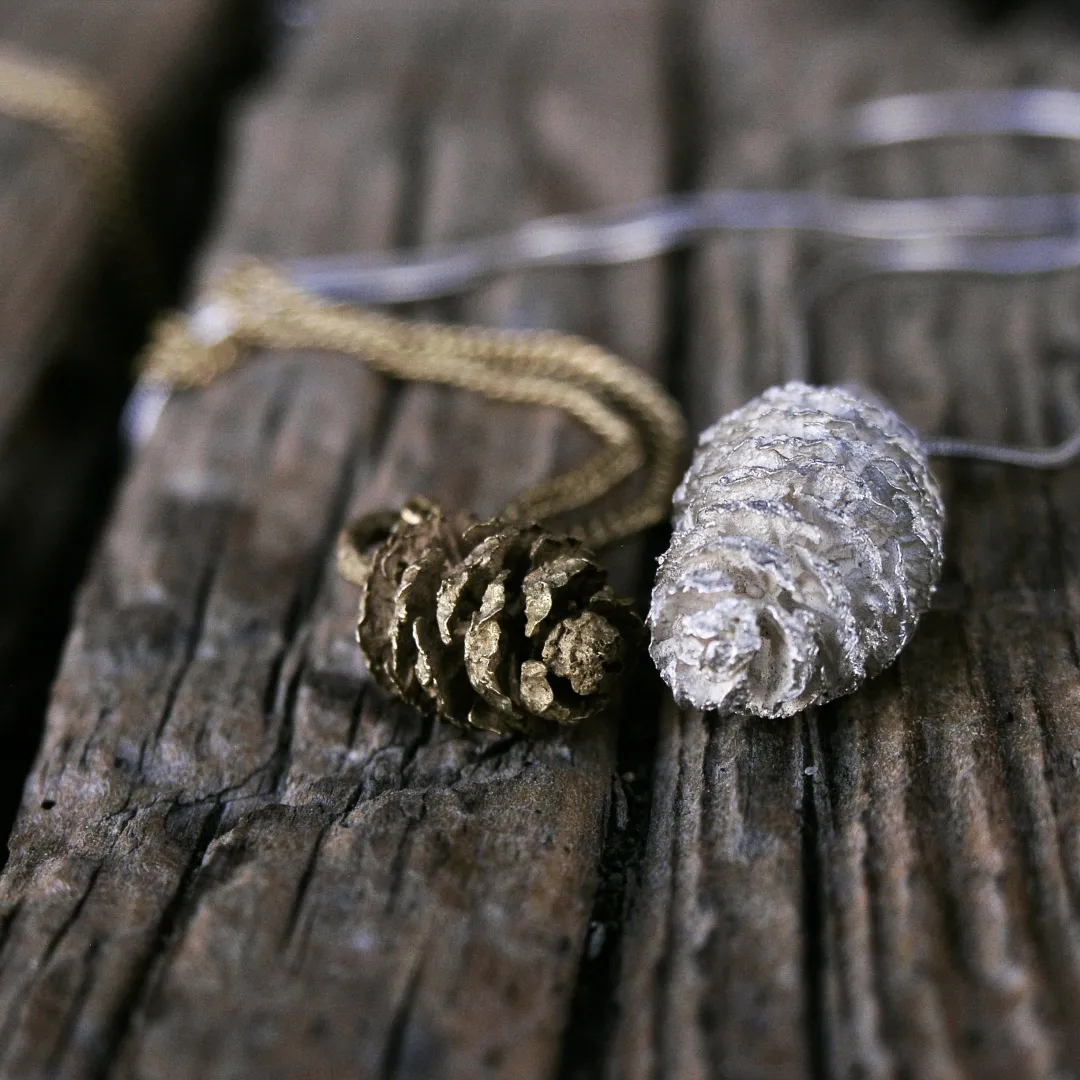 Collier pive