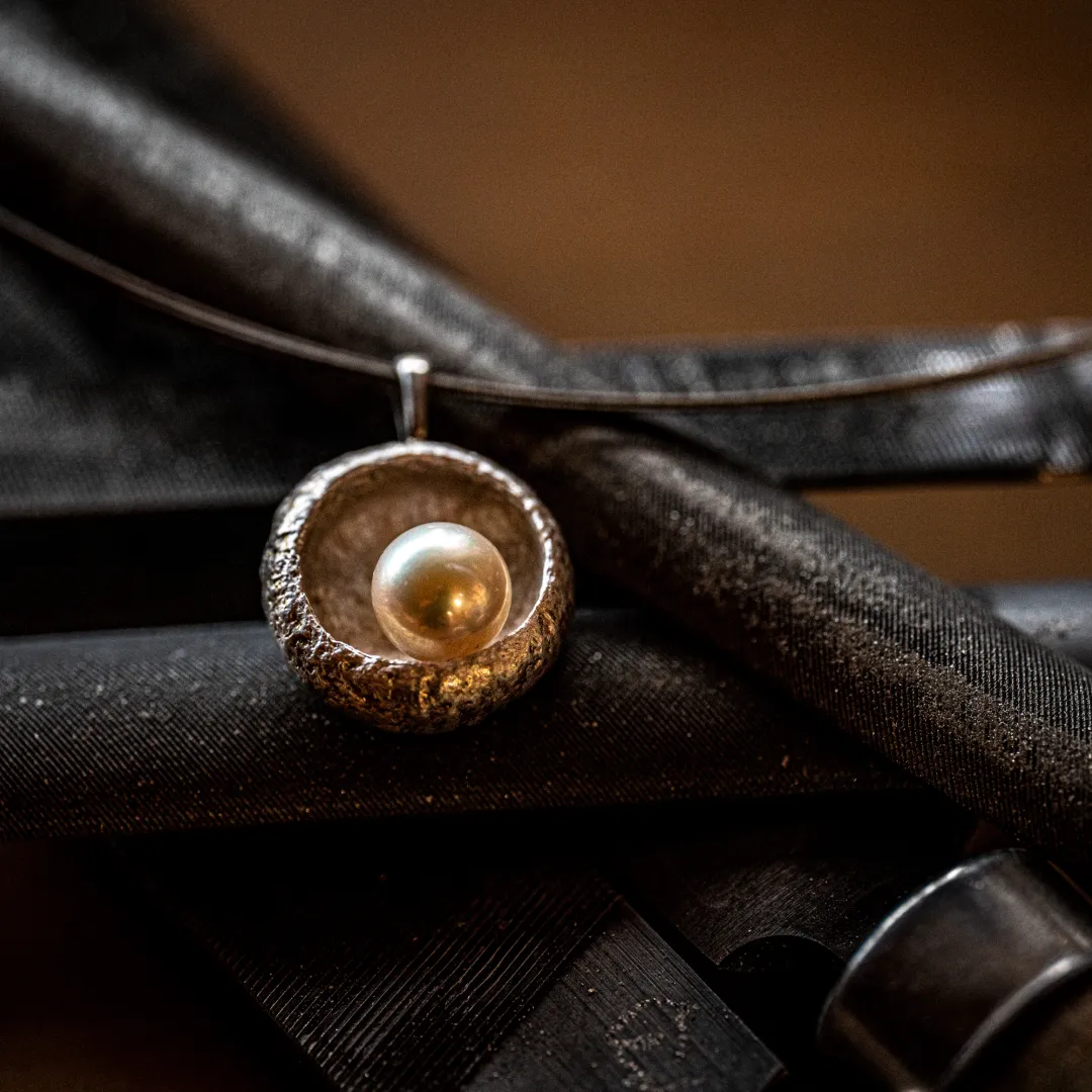 Collier acorn