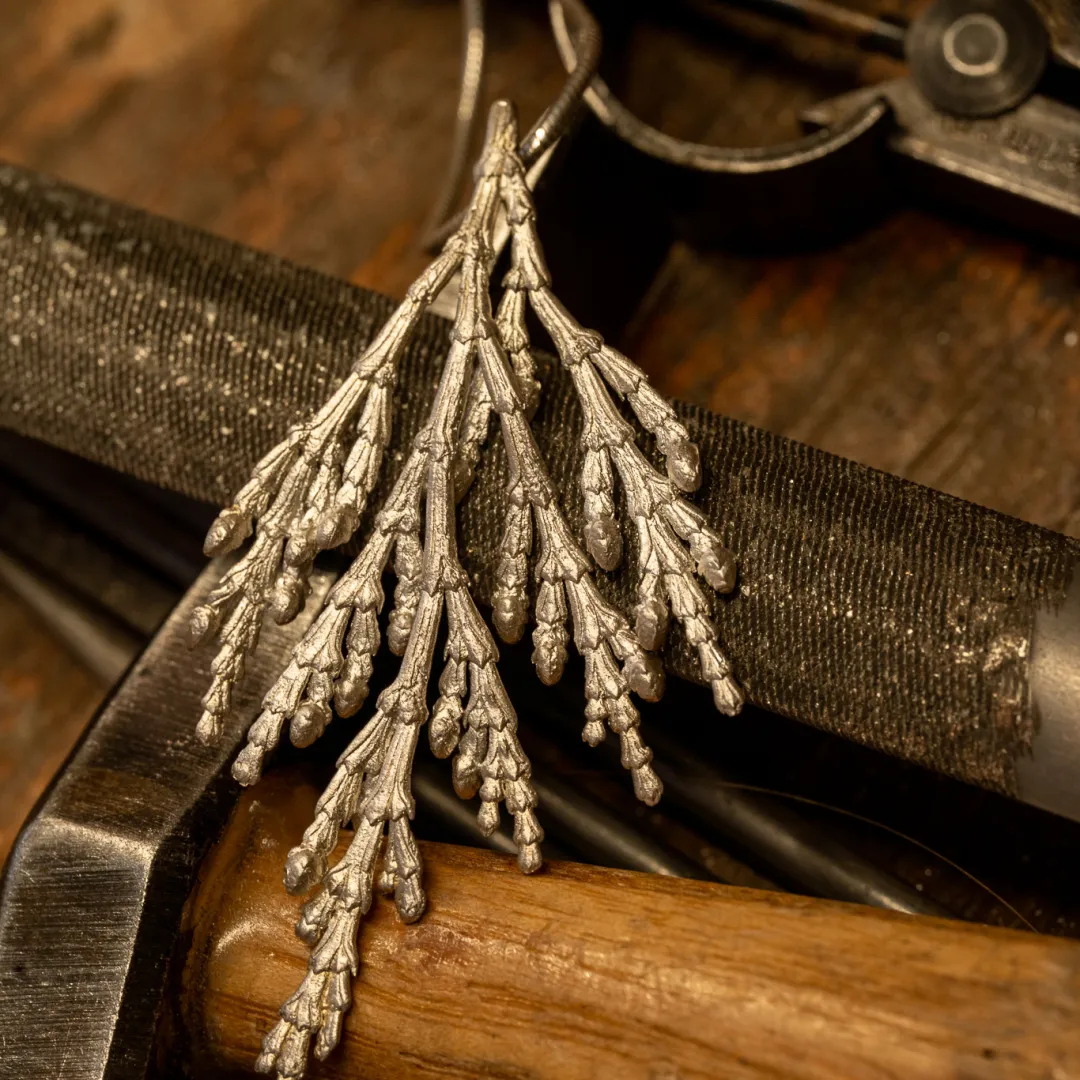 Collier  Cyprès
