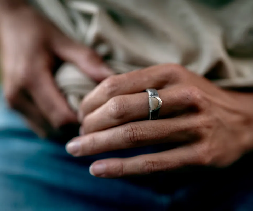 Bague en argent galet Corse beige
